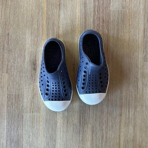 Native | Jefferson Regatta Toddler C8 GUC